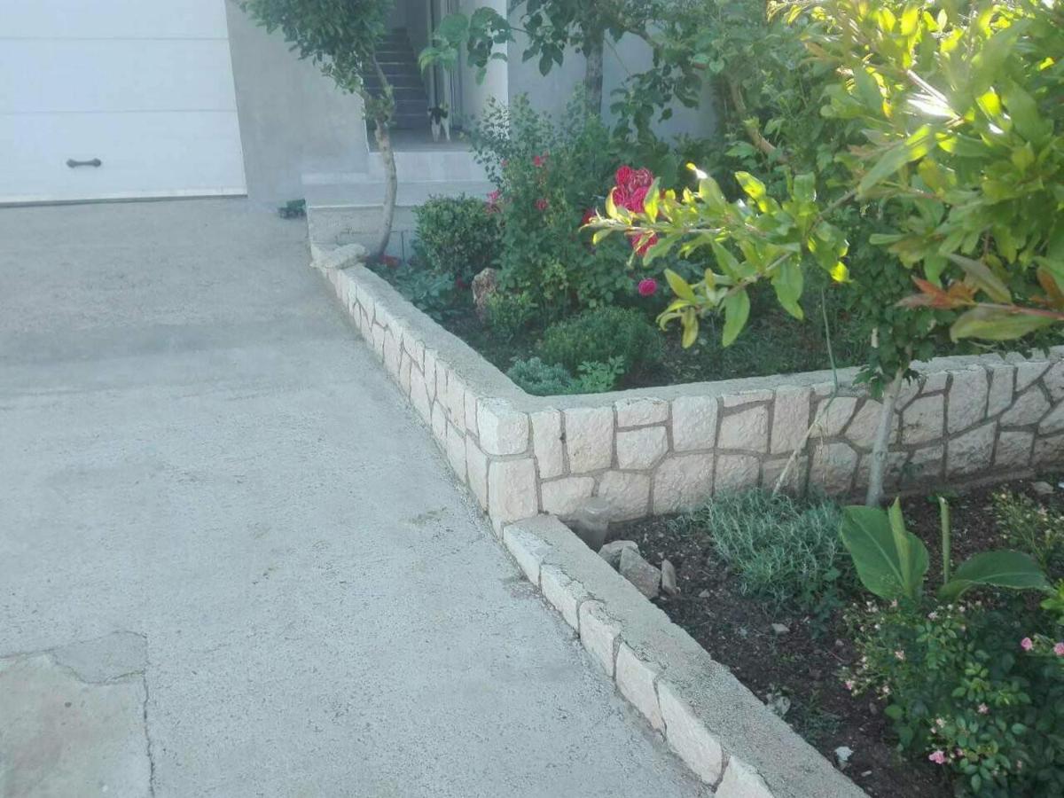 Apartman Vuleta Ražanac Esterno foto