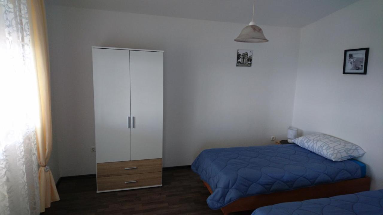 Apartman Vuleta Ražanac Esterno foto